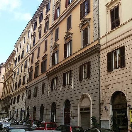 Mrs Julie Guesthouse Rome Buitenkant foto