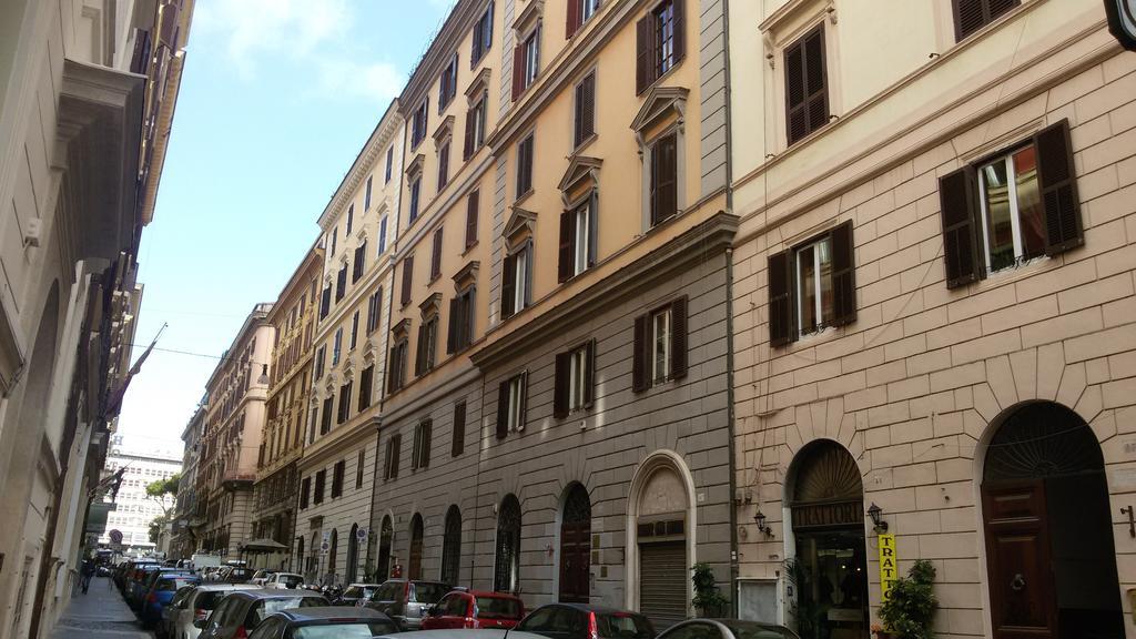 Mrs Julie Guesthouse Rome Buitenkant foto