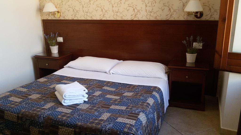 Mrs Julie Guesthouse Rome Buitenkant foto