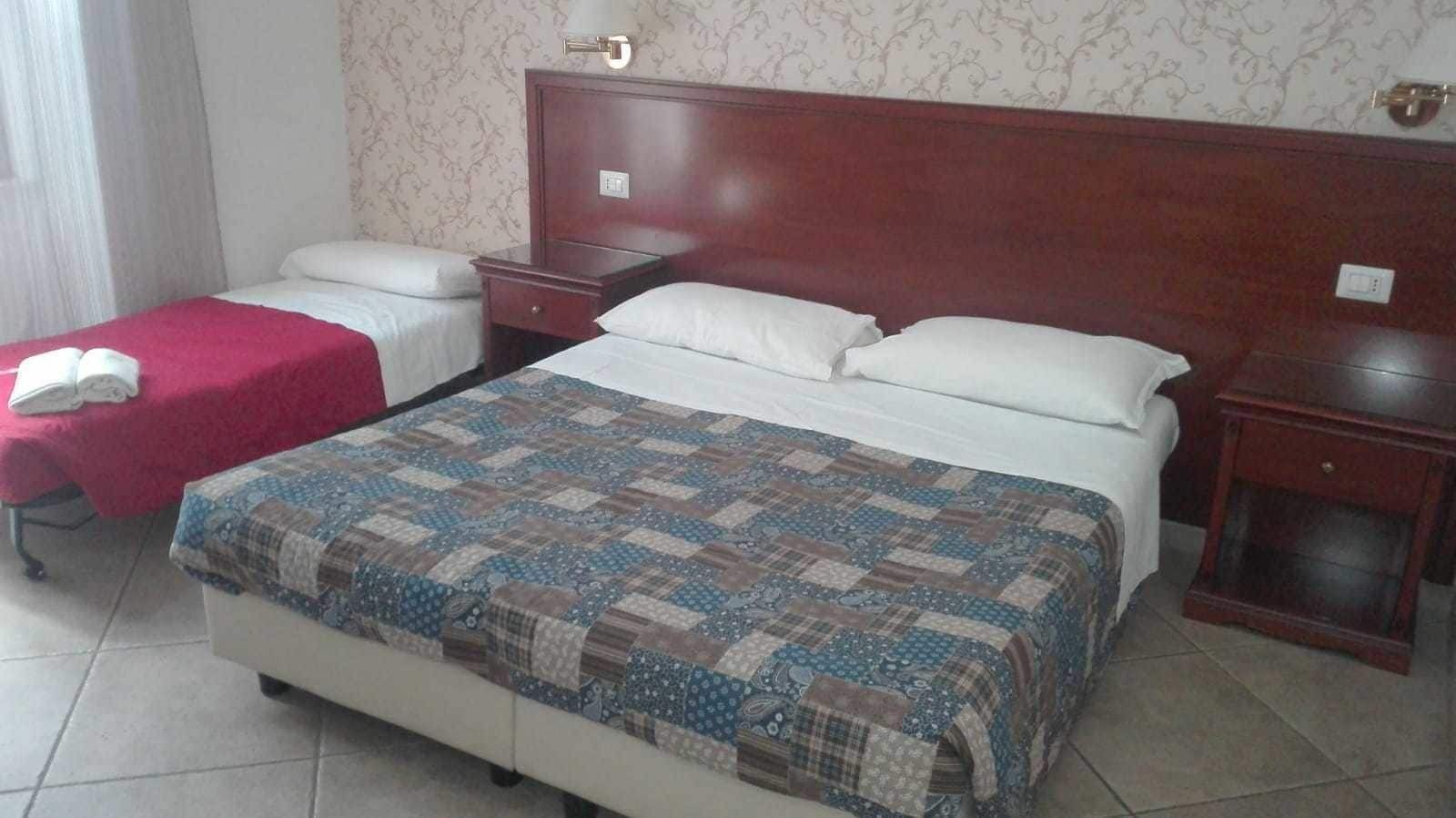Mrs Julie Guesthouse Rome Buitenkant foto